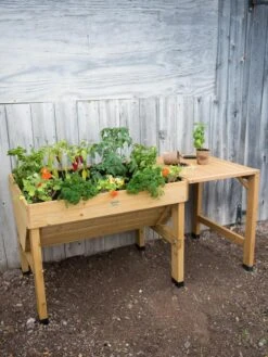 VegTrug® Side Table -GardenJoy Shop 8592870 015 tif