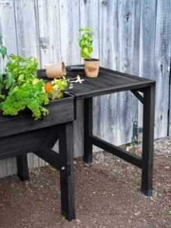 VegTrug® Side Table -GardenJoy Shop 8592870 100 tif