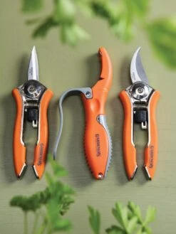Gardener's Pocket Tool Set -GardenJoy Shop 8595268 9487 tif