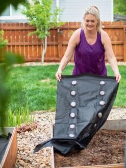 SeedSheets Organic Vegetable Garden, Easy Breezy Caprese, 4' X 8' 12 SeedSheets Organic Vegetable Garden, Easy Breezy Caprese, 4' X 8' -GardenJoy Shop 8613295 10V 3